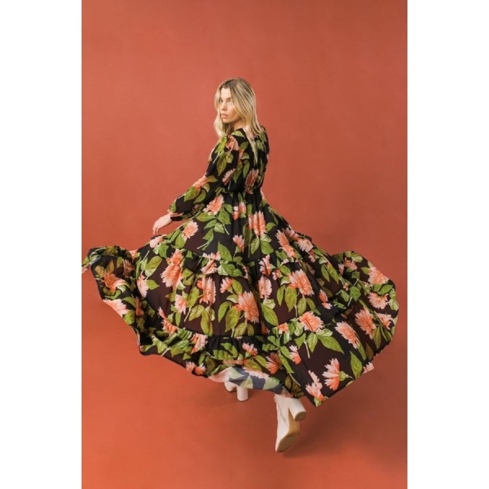 Flying Tomato Tropical Print Long Sleeve Maxi Top - Picture 8 of 9